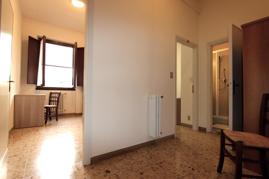 Casa Per Ferie Regina Santo Rosario Panzió Firenze Szoba fotó